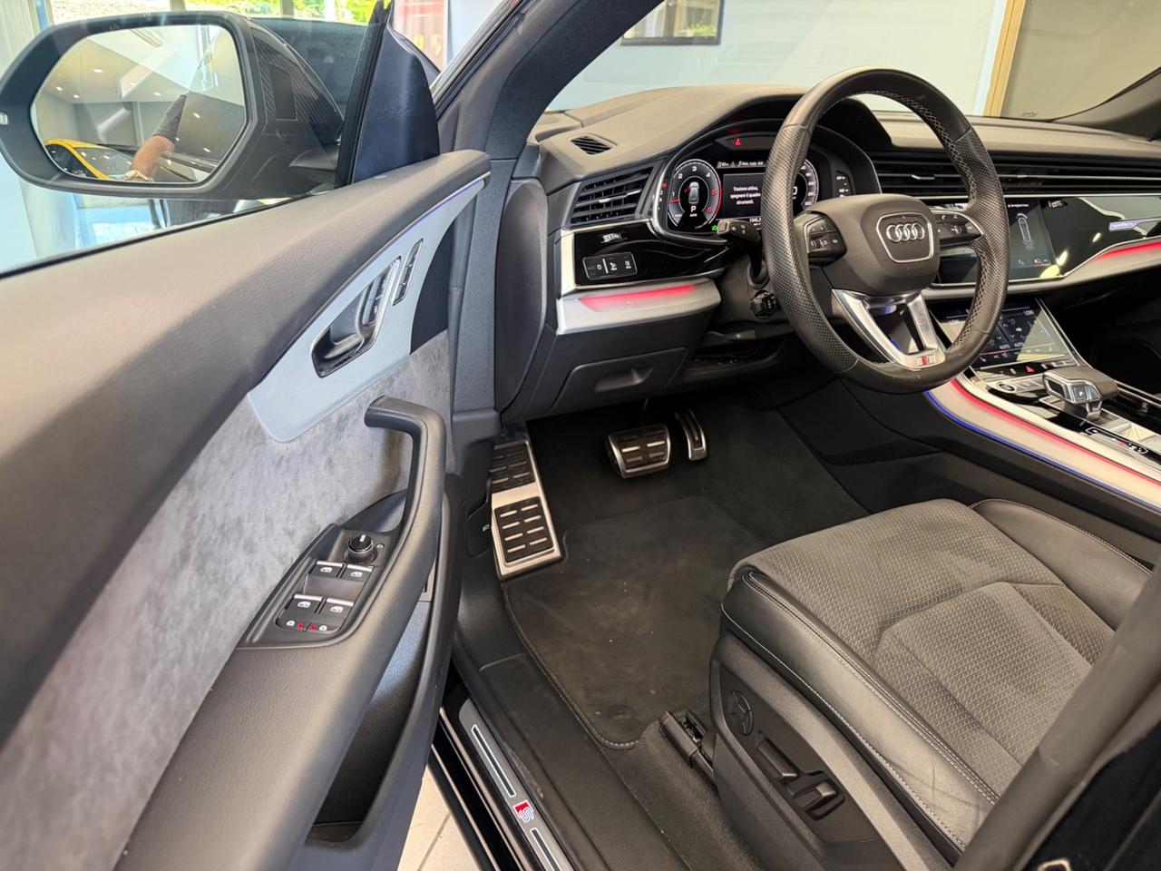 Audi Q8 50 TDI 286 CV quattro tiptronic Sport