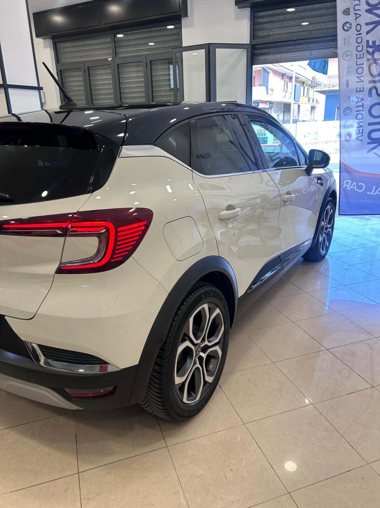 Renault Captur Blue dCi 95 CV Zen