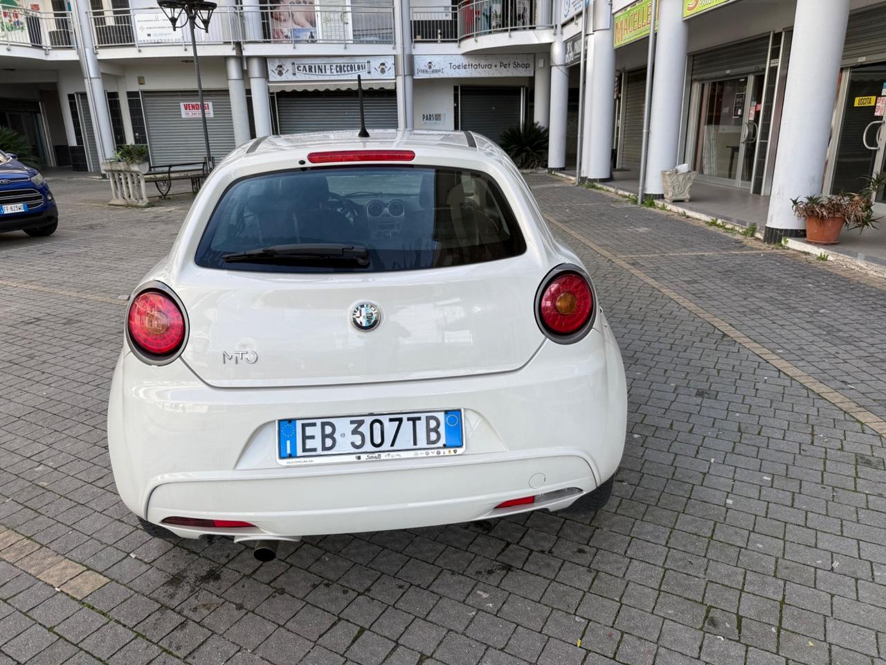 Alfa Romeo MiTo Distinctive Sport Pack