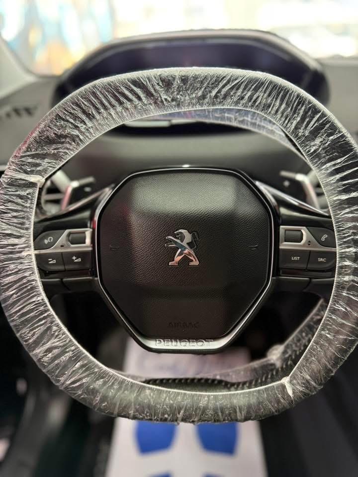 Peugeot 3008 BlueHDi 130 CV EAT8 Allure Pack 2020