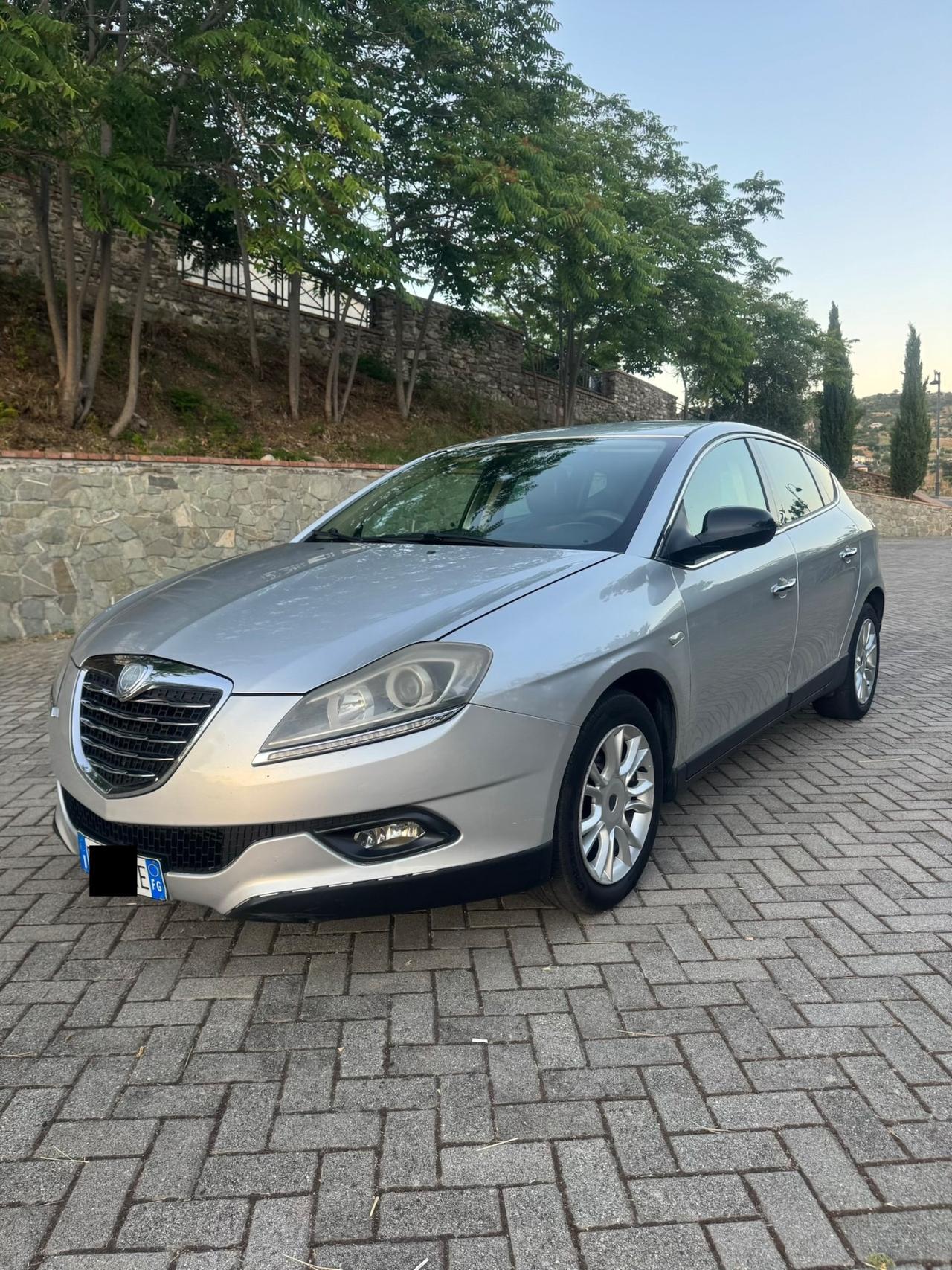 Lancia Delta 1.6 Multijet 120Cv *PLATINO* 2011