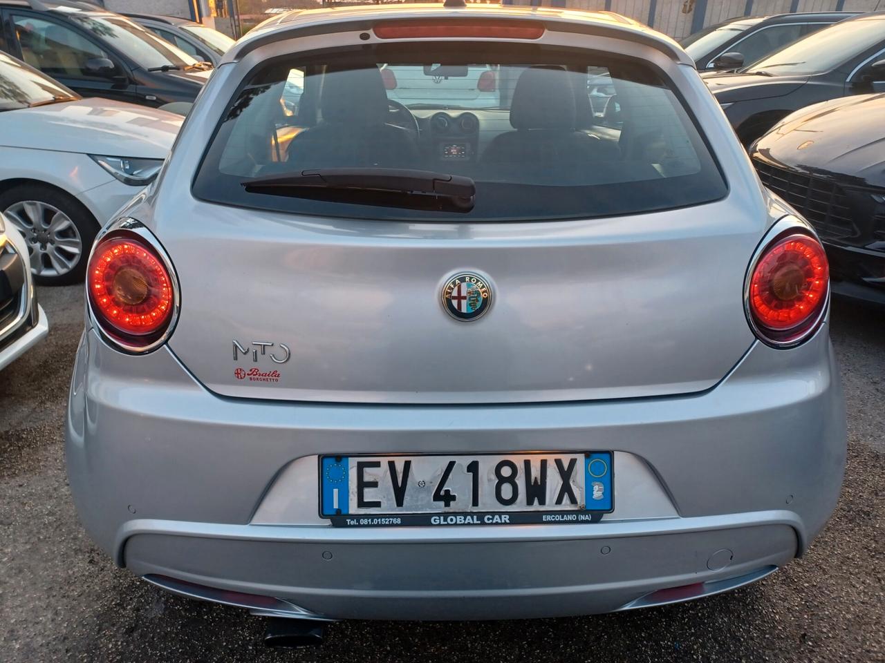 Alfa Romeo MiTo 1.3 JTDm DISTINCTIVE 2014