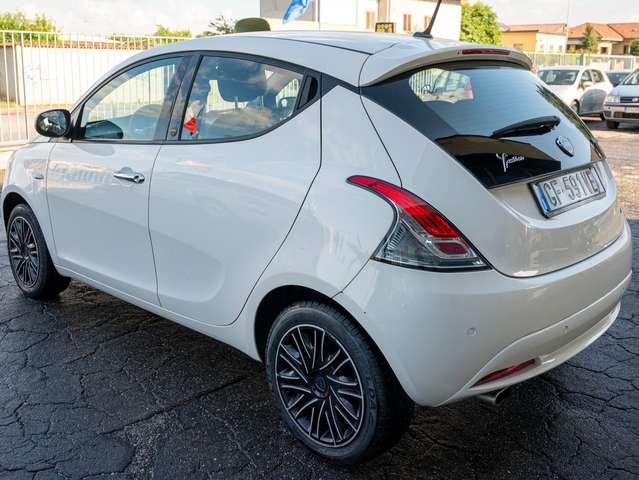 Lancia Ypsilon Ypsilon 1.0 firefly hybrid Maryne