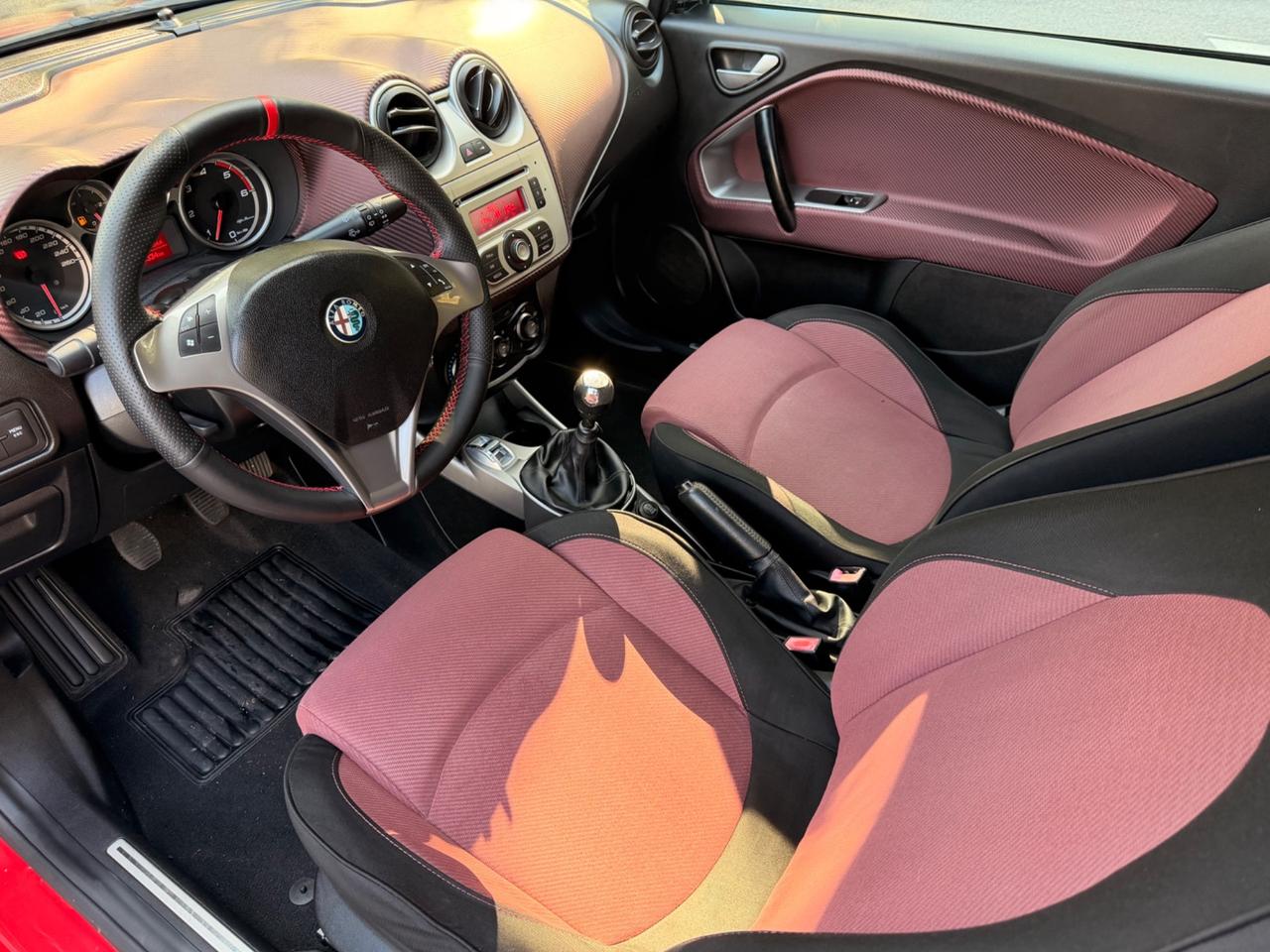 Alfa Romeo MiTo 1.6 JTDm 16V Distinctive Sport Pack