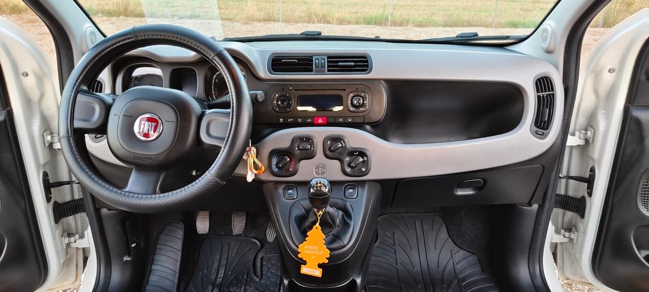 Fiat Panda 1.2 Lounge ANNO 2015