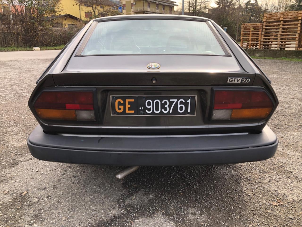Alfa Romeo Alfetta GTV 2.0