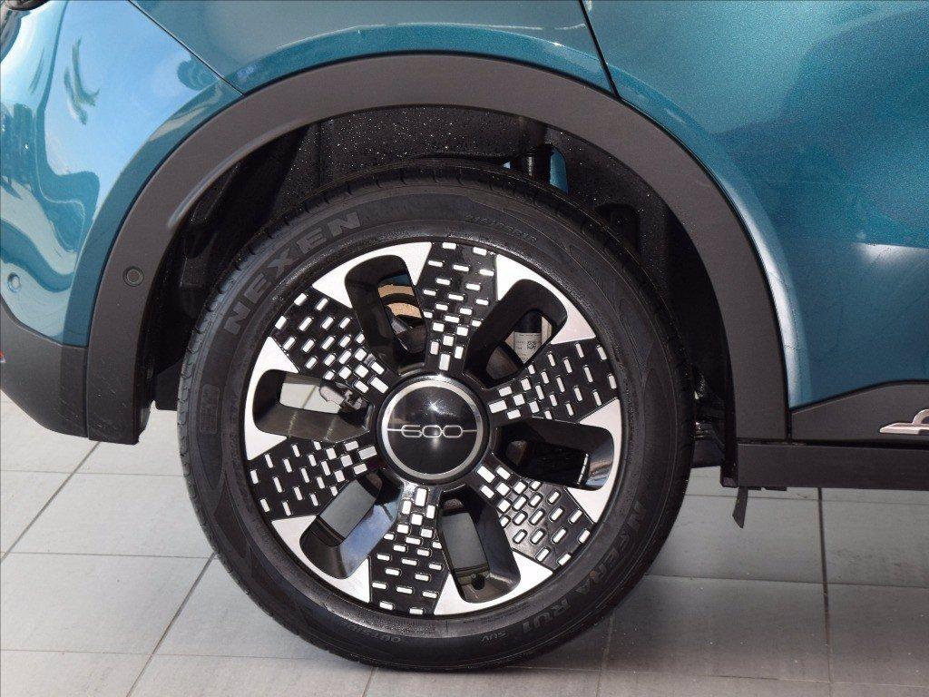 FIAT 600 1.2 hybrid La Prima 110cv auto del 2025