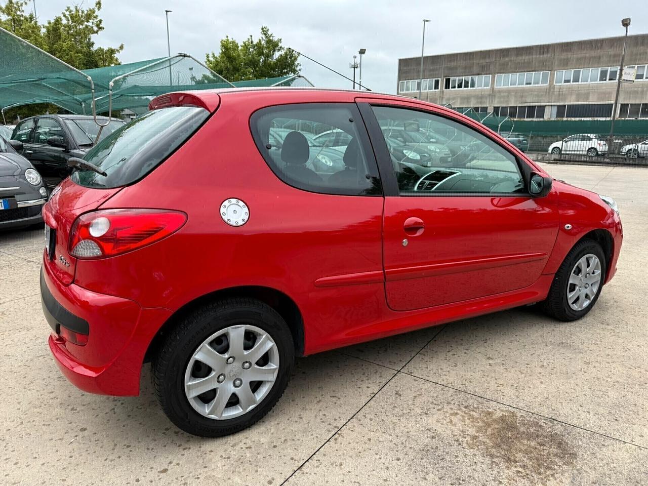 Peugeot 206 Plus 1.1 60CV neo-pat
