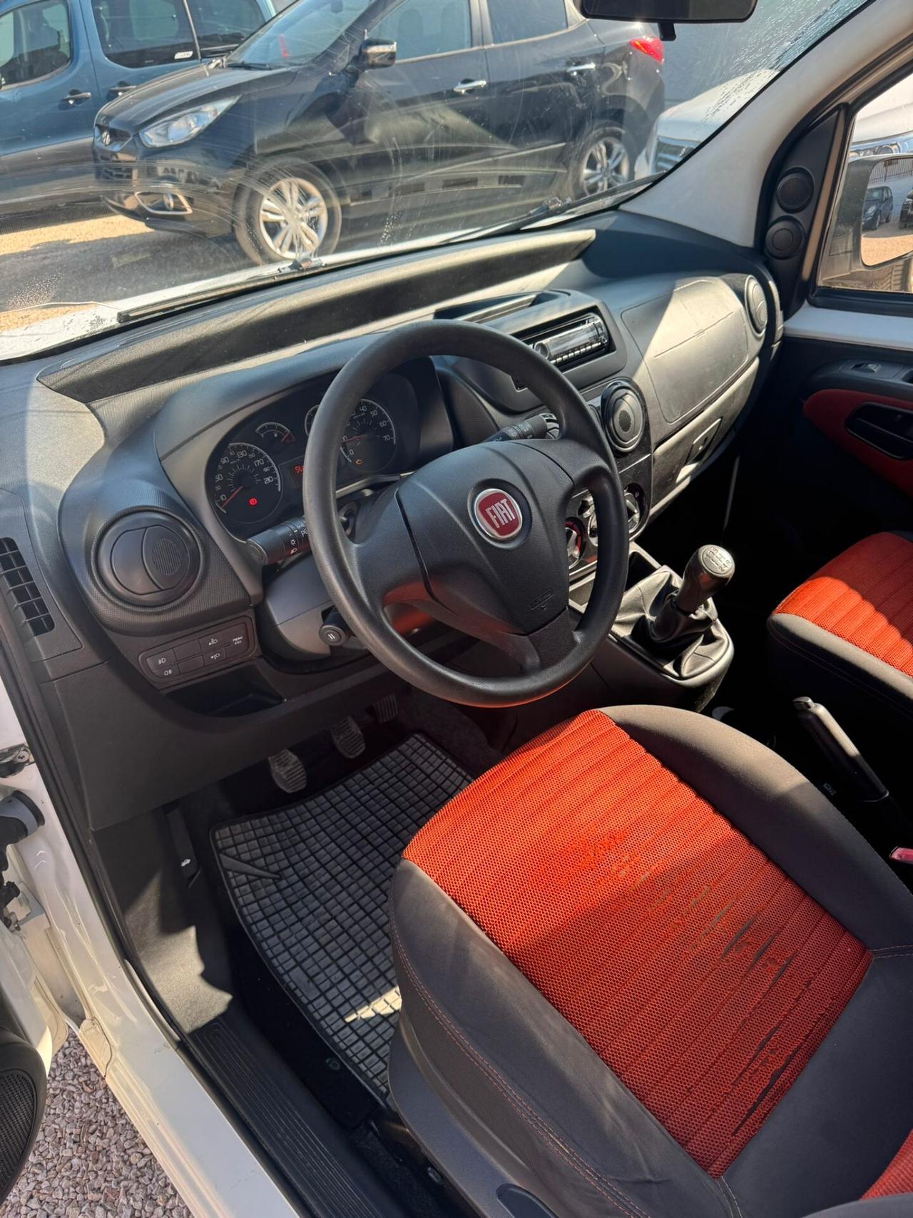 Fiat Qubo 1.3 MJT 95 CV Trekking