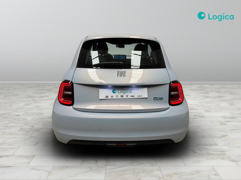 FIAT 500e - 500e 42 kWh Icon