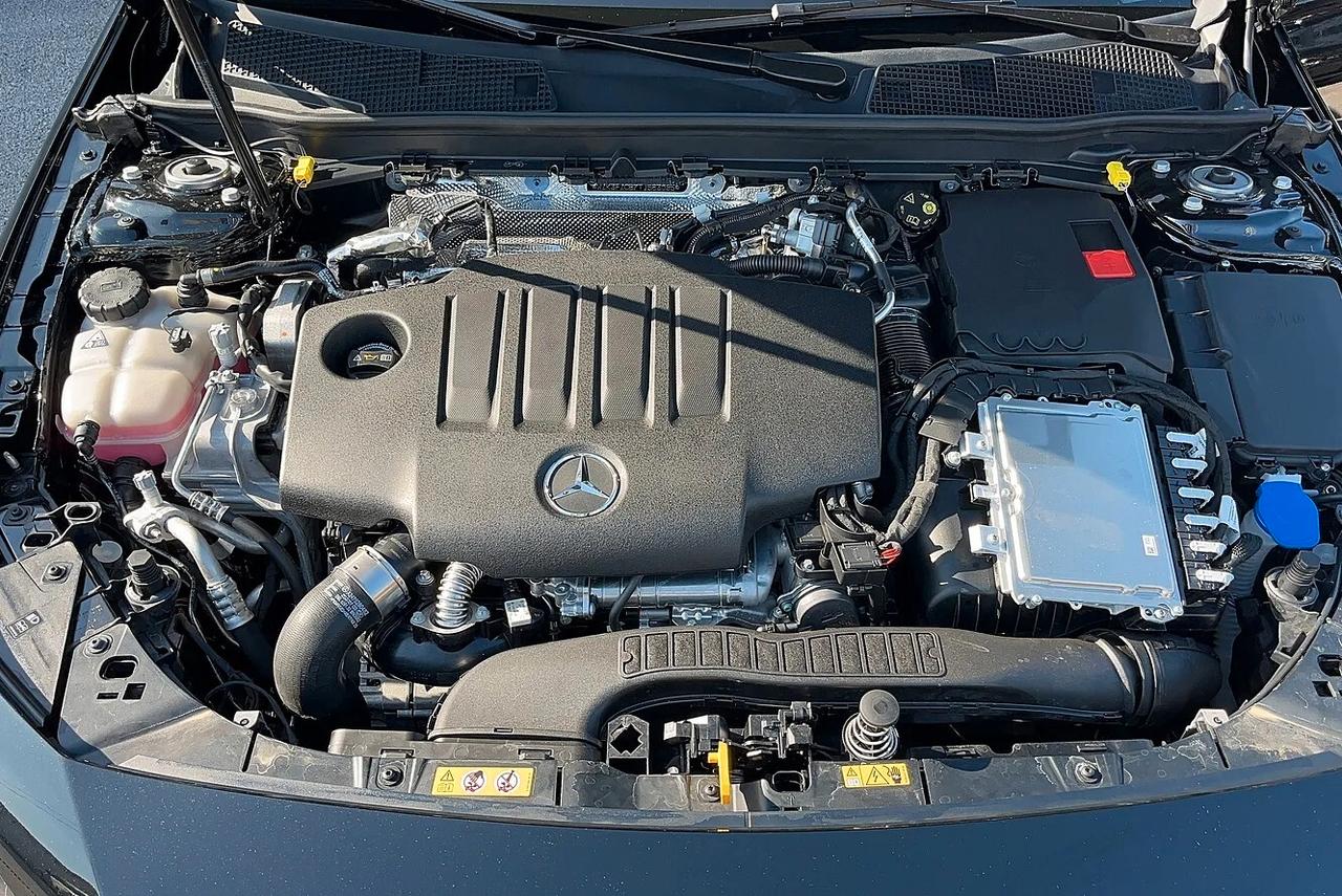 Mercedes-benz A 200 d Edition AMG Line KM0