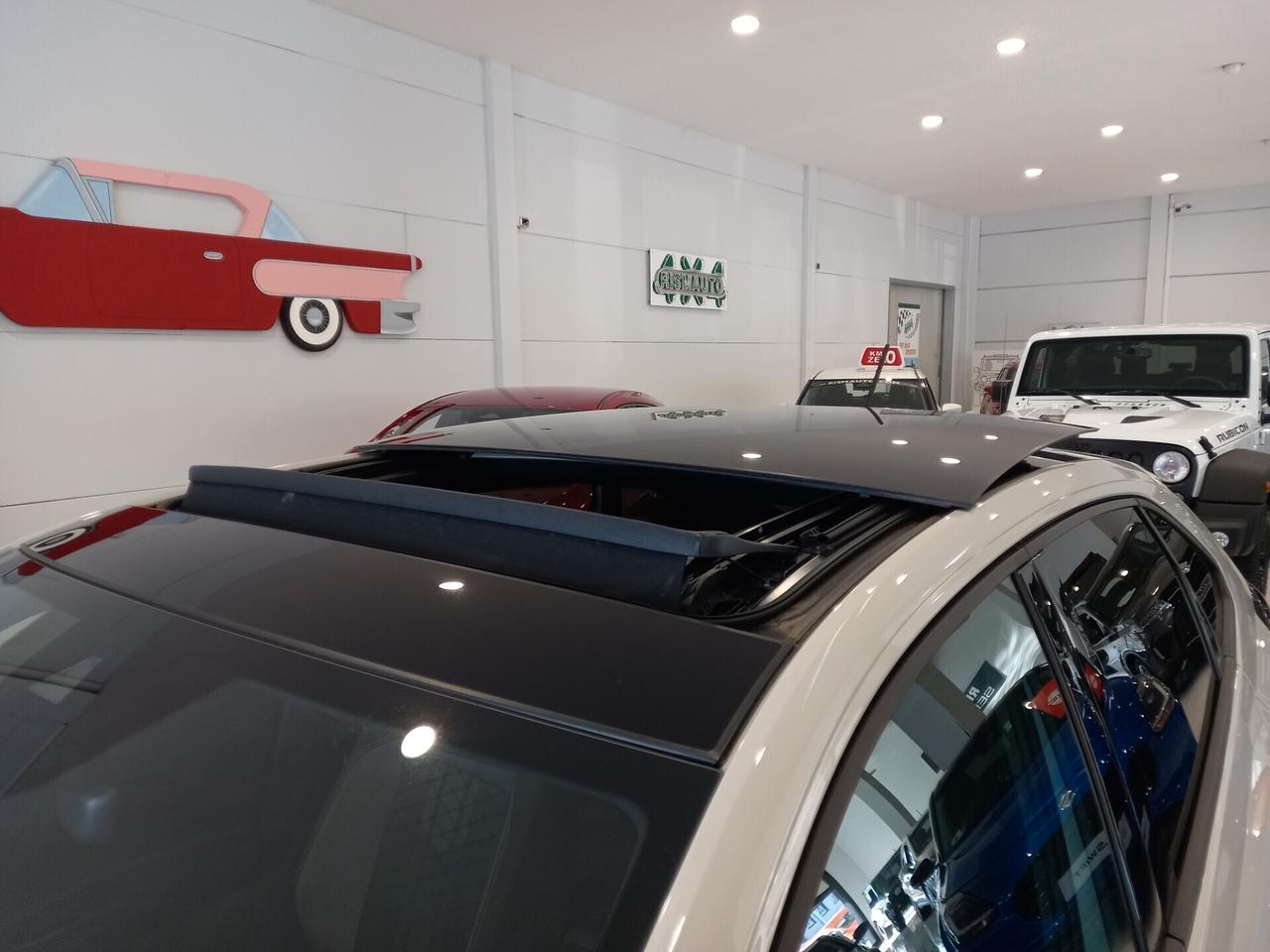 Volkswagen Taigo TSI 110 CV DSG R-Line