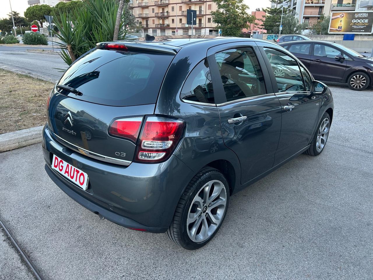 Citroen C3 Exclusive 1.6 diesel 75 cv 2015 tetto navig