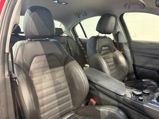 ALFA ROMEO Giulia 2.2 Turbodiesel 210CV AT8 AWD Q4 Veloce PREZZO REA