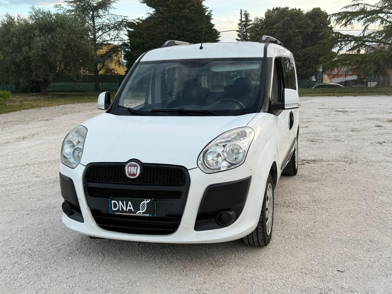 Fiat Doblò 5posti Natural Power UNIPRO Neopatentati