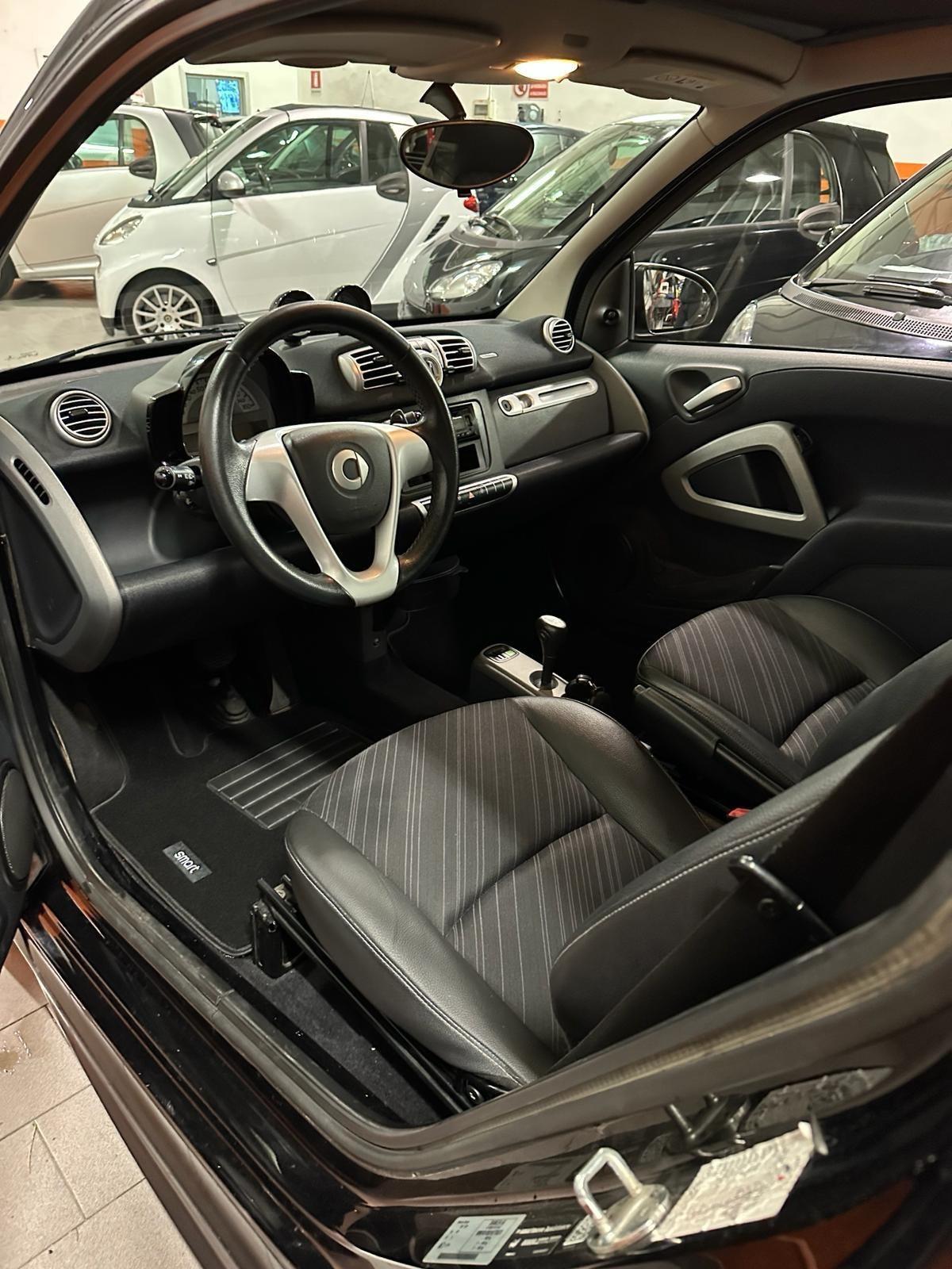 Smart ForTwo 1000 52 kW coupé pure