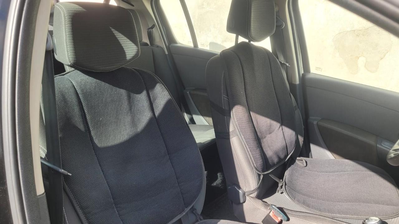 RENAULT Clio 1.2 GPL 75 CV *Neopatentati