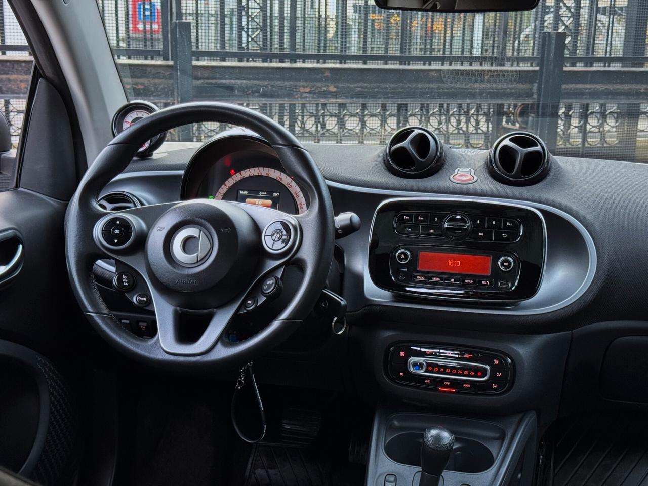 Smart forTwo 1.0 Superpassion 71CV Twinamic TETTO
