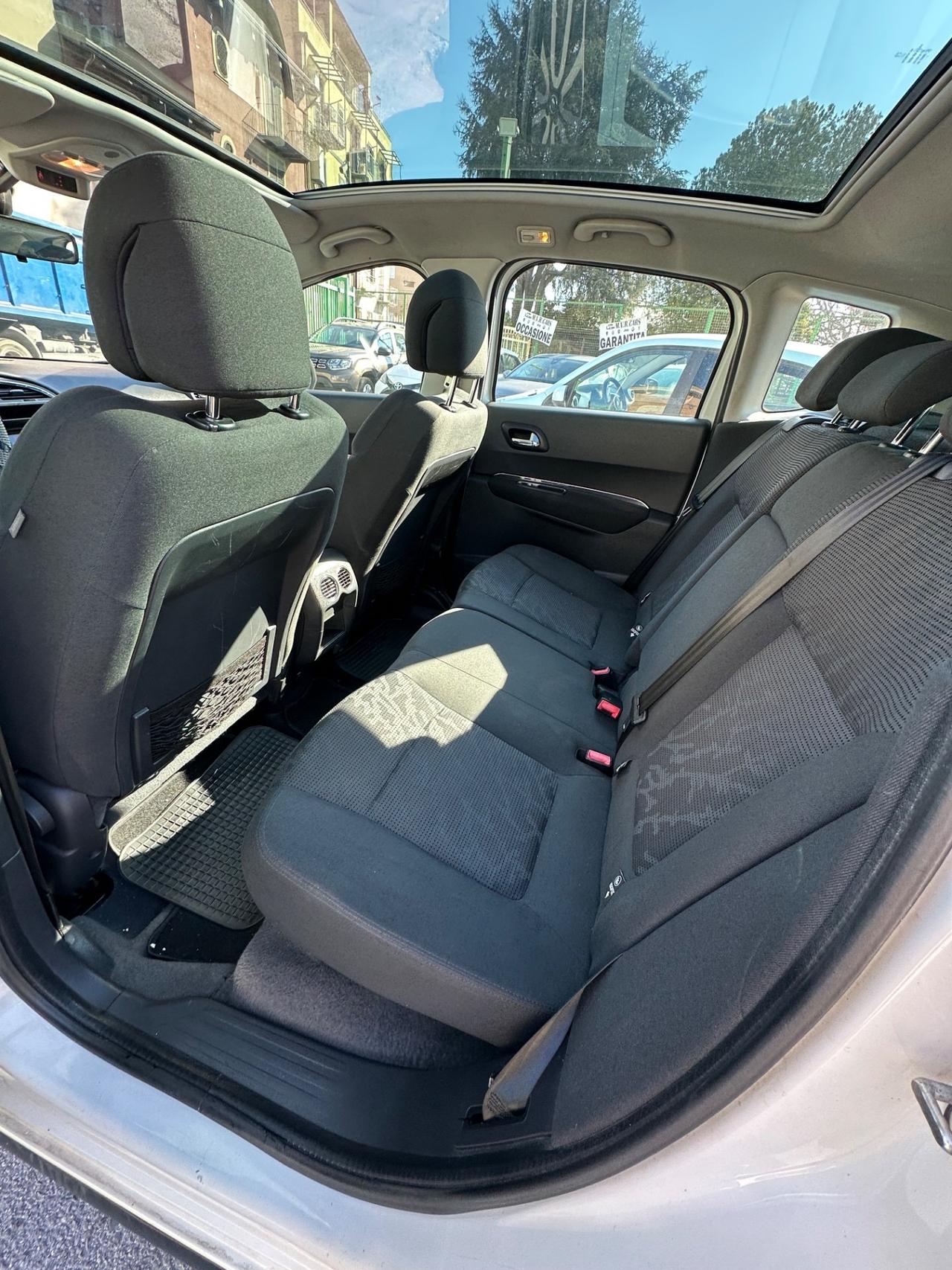 Peugeot 3008 1.6 HDi 112CV Business