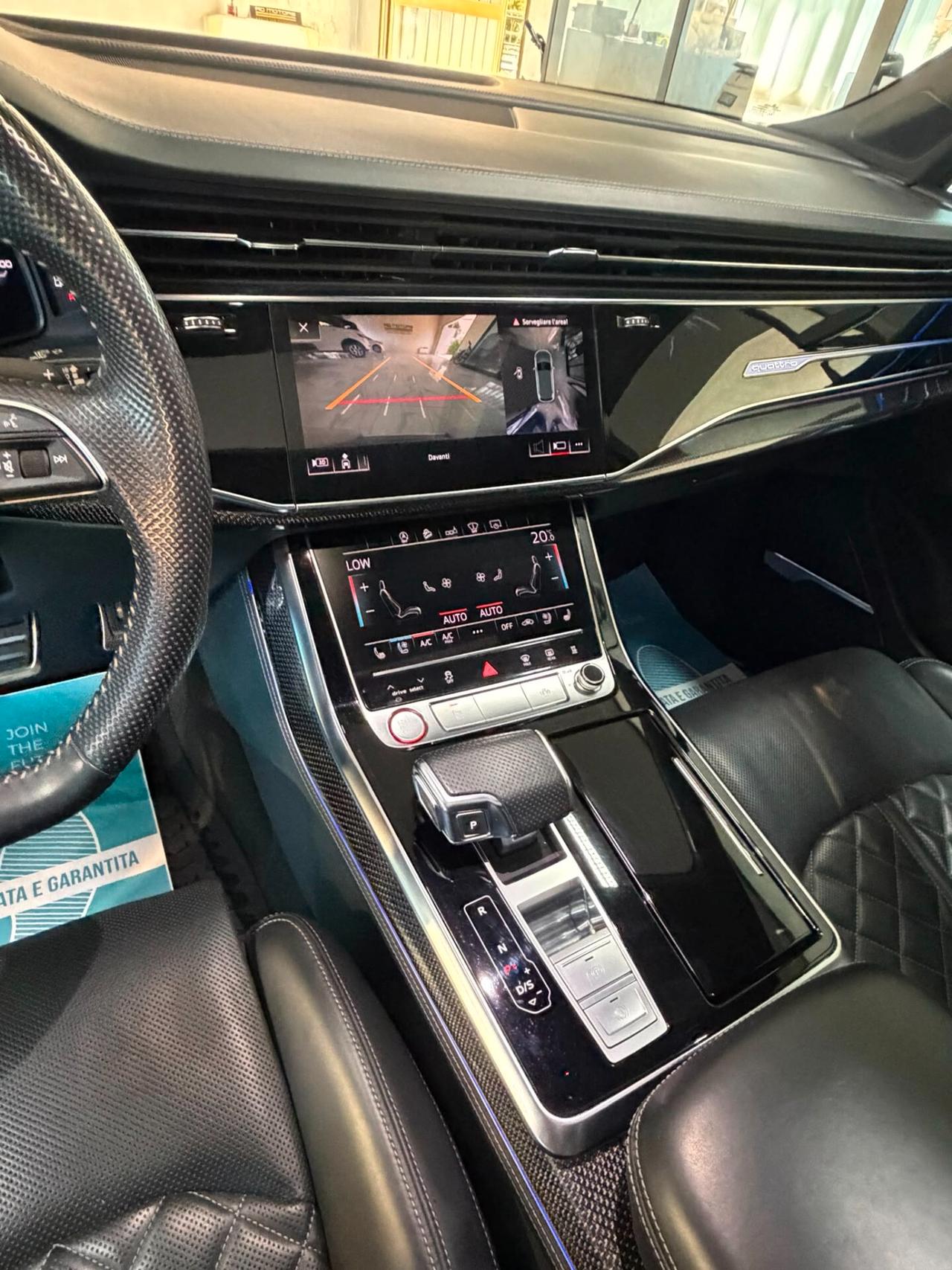 Audi SQ7 IVA ESPOSTA+GANCIO TRAINO+7 POSTI