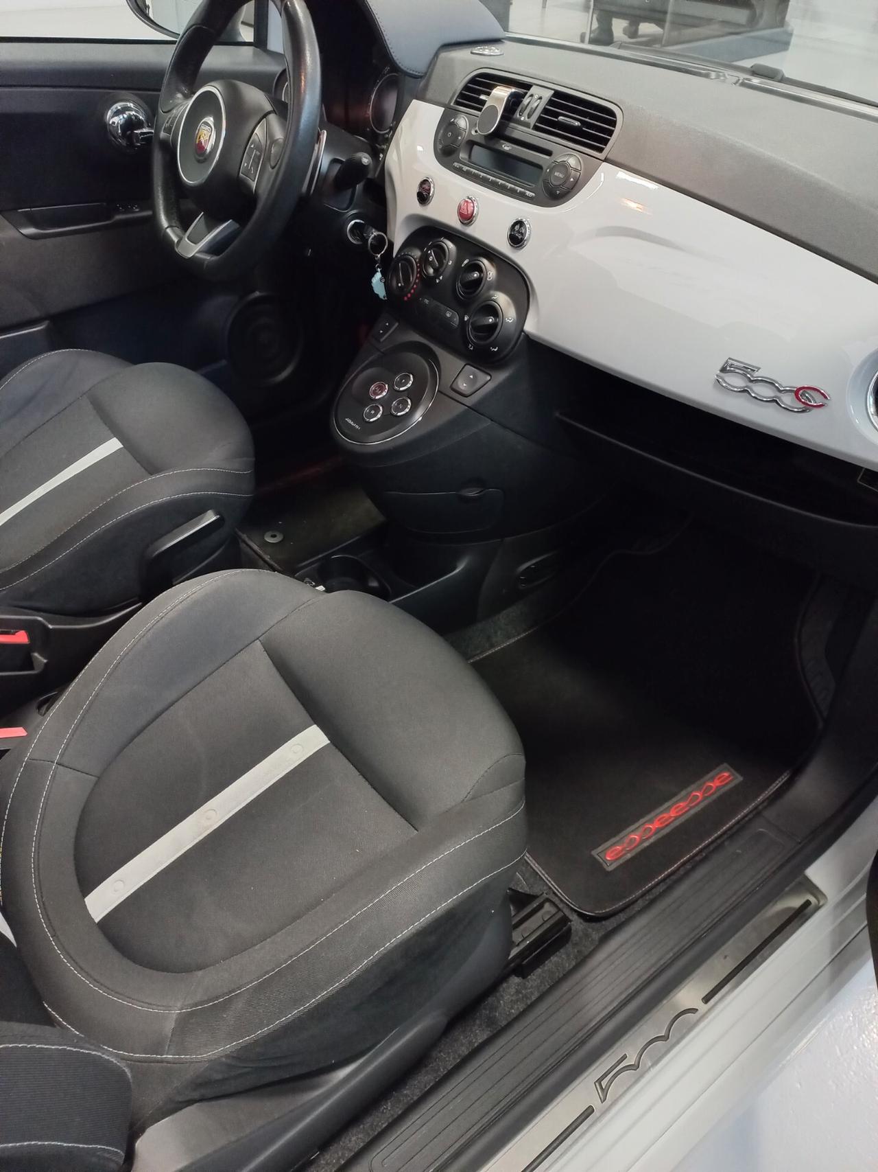 Abarth 500 C 1.4 Turbo T-Jet MTA