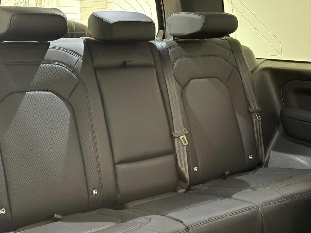 LAND ROVER Defender 90 3.0D I6 200 CV AWD Auto S