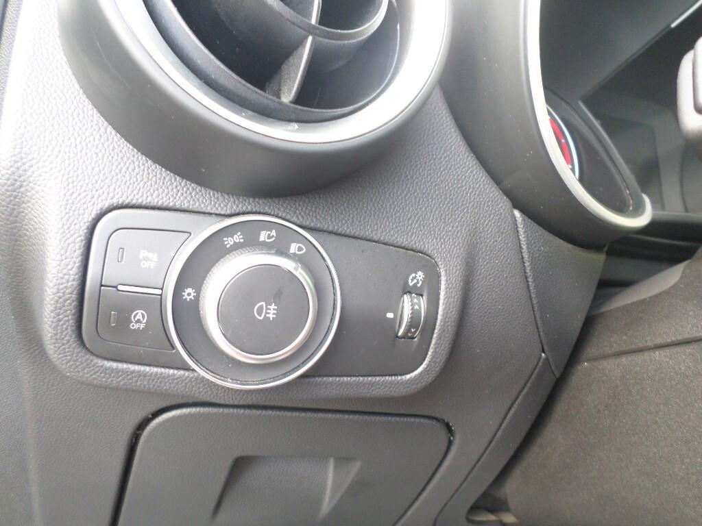 Alfa Romeo Stelvio 2.2 Turbodiesel 190 CV AT8 Q4 Business