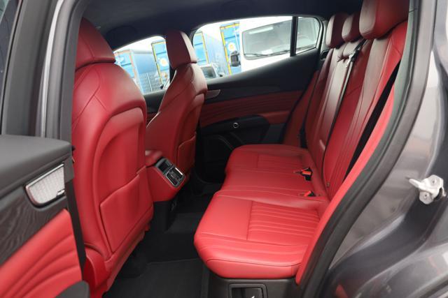 MASERATI Grecale MHEV 300 CV AWD GT Q4