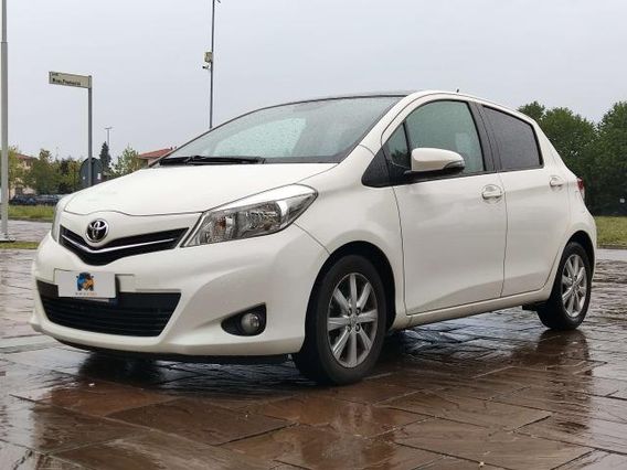 Toyota Yaris Yaris 5p 1.4 d-4d Lounge