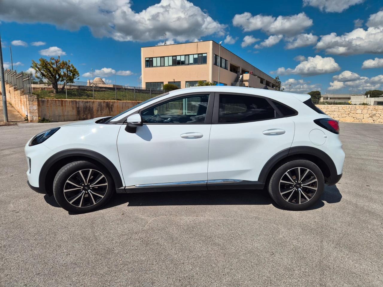 Ford Puma 1.0 EcoBoost Hybrid 125 CV S&S Titanium