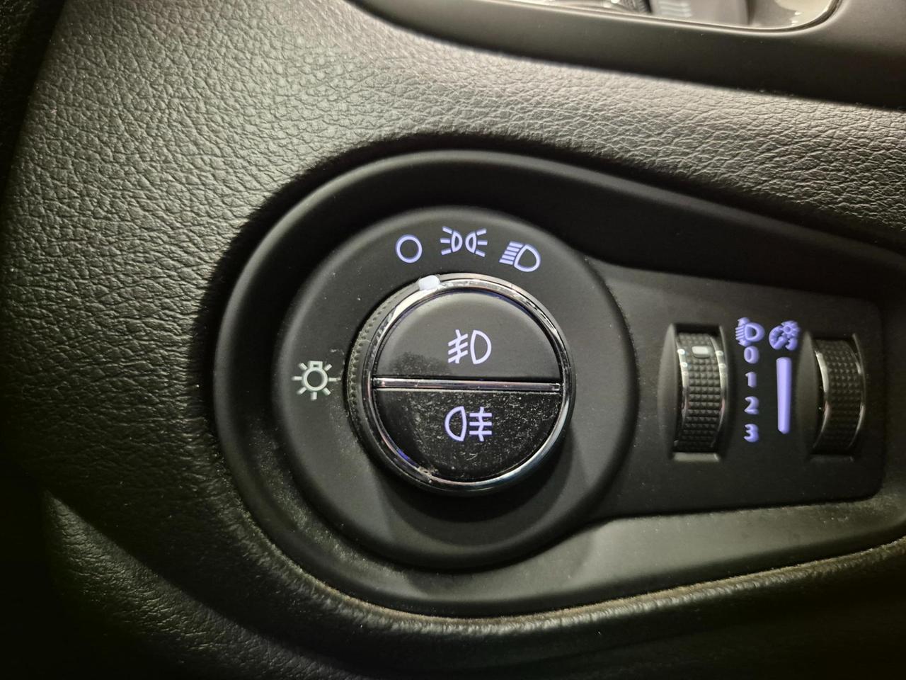 Jeep Renegade 1.0 T3 Limited 2wd - UNIPROPRIETARIO - NEOPATENTATI - Sens. Park. - ACC/Lim