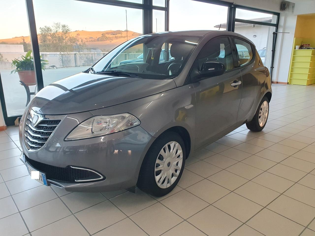 Lancia Ypsilon 1.3 MJT 16V 95 CV 5 porte S&S Gold