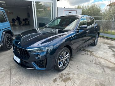 Maserati Levante MHEV 330 CV AWD GT - Tetto apribile