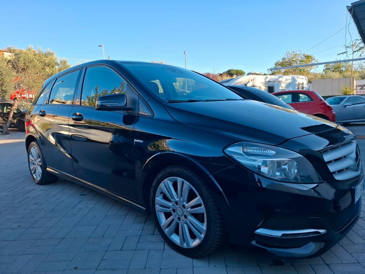 Mercedes-benz B 180 CDI Premium automatica