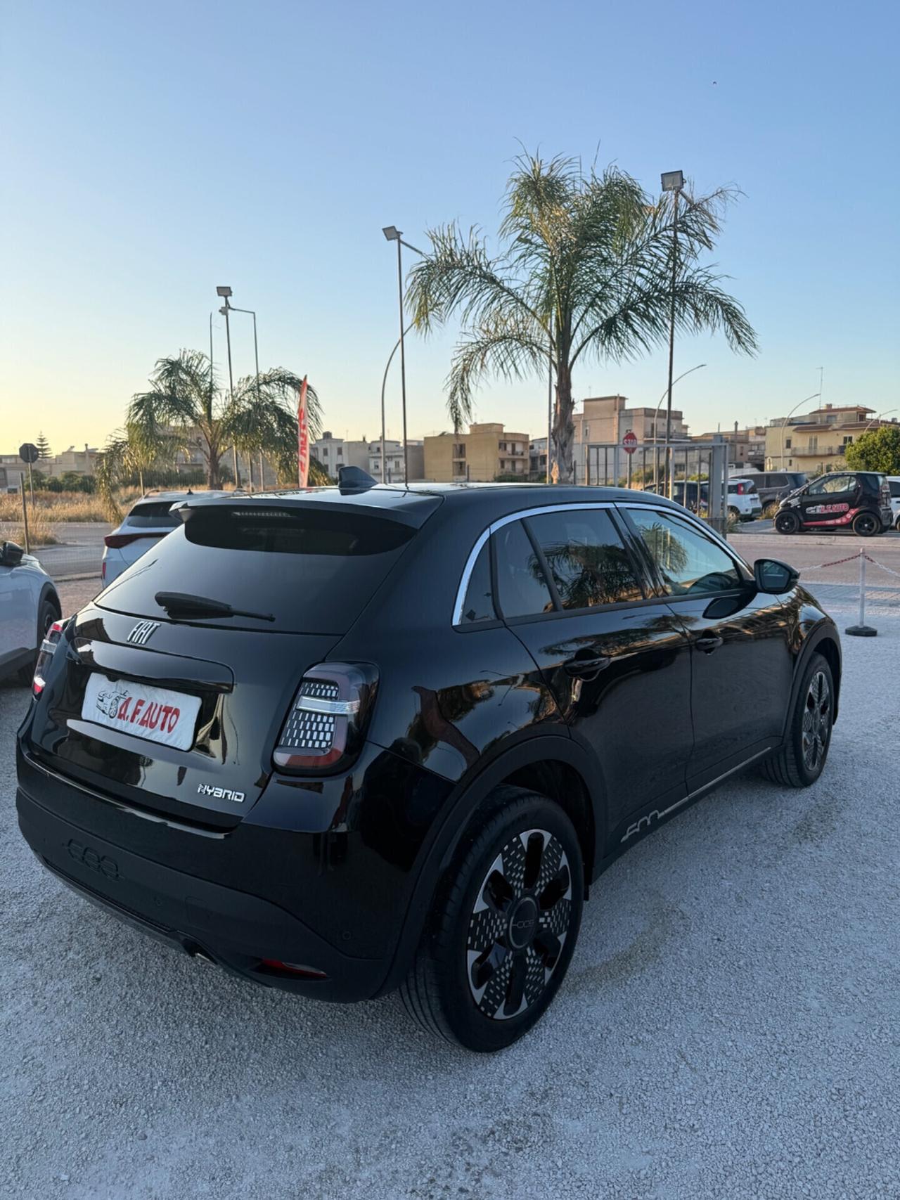 Fiat 600 Hybrid 110 CV DCT MHEV La Prima