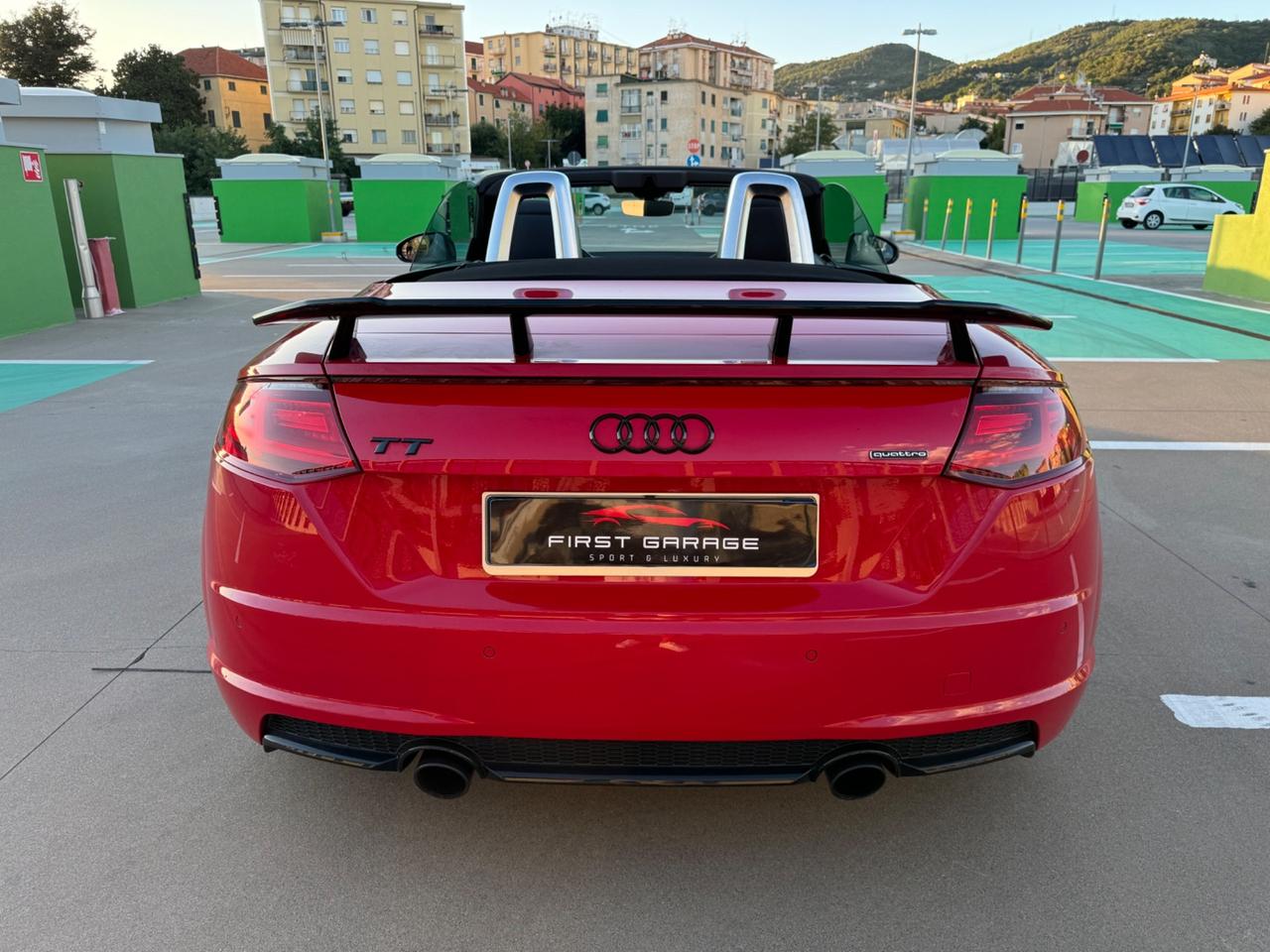 Audi TT Roadster 230CV quattro S-tronic S-line