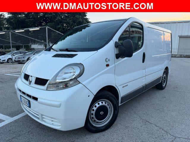 RENAULT Trafic T27 1.9 dCi/100 GANCIO TRAINO