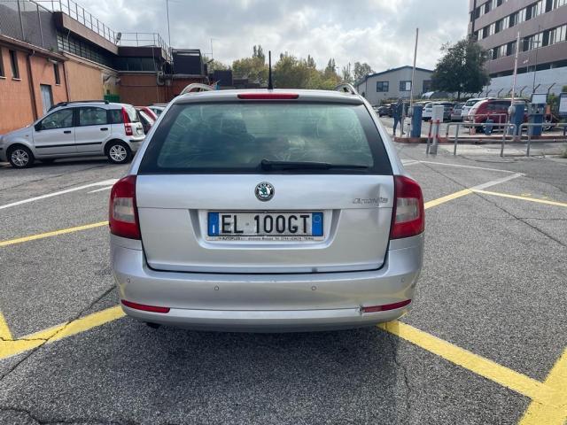 SKODA - Octavia Station Wagon - 1.6 TDI CR F.AP. Wagon Elegance