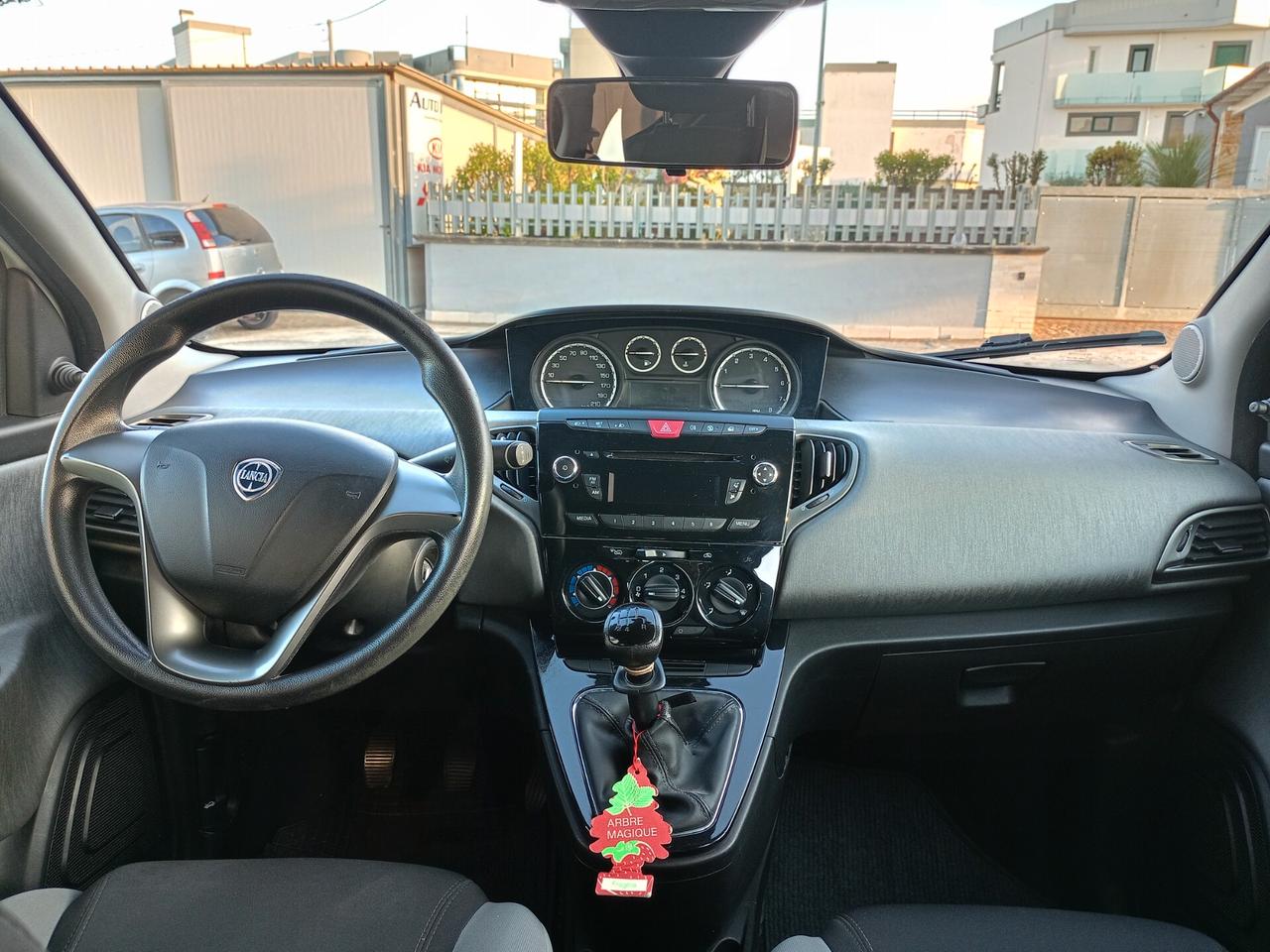 Lancia Ypsilon 1.200 5 porte