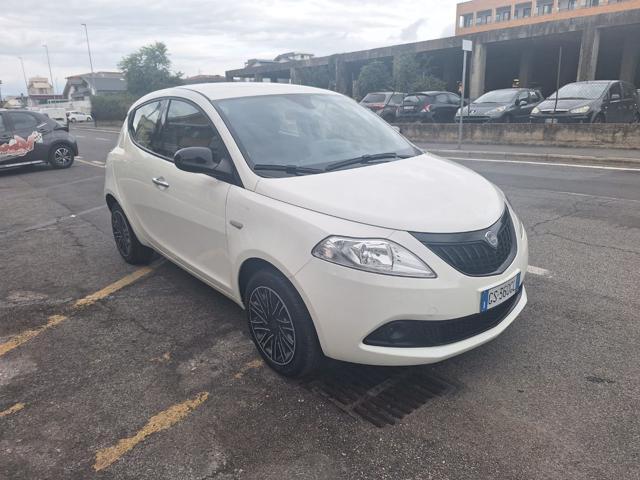 LANCIA Ypsilon 1.0 FireFly 70CV HYBRID ORO - KM ZERO ITALIANA