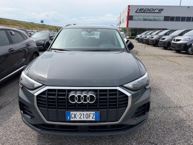 AUDI Q3 35 TDI S tronic Business