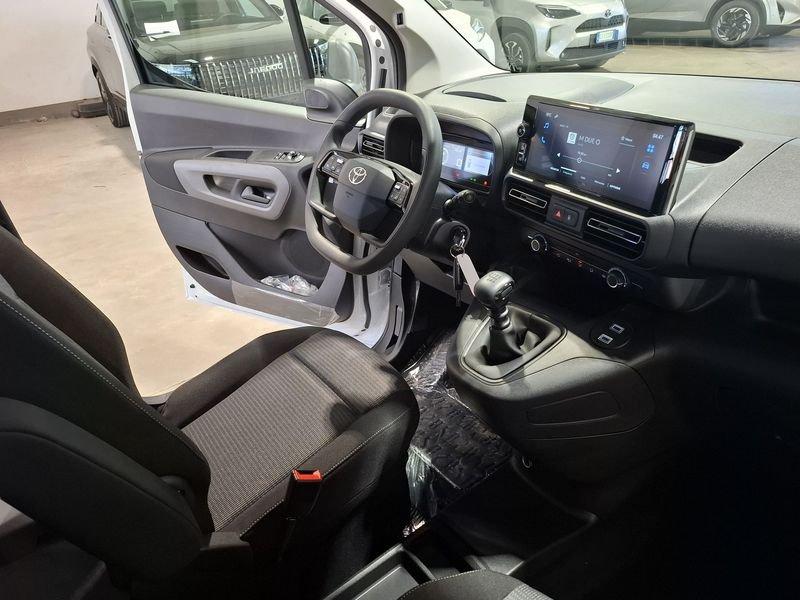 Toyota Proace City Verso 1.5 diesel 100cv Lounge AUTOCARRO 5 POSTI