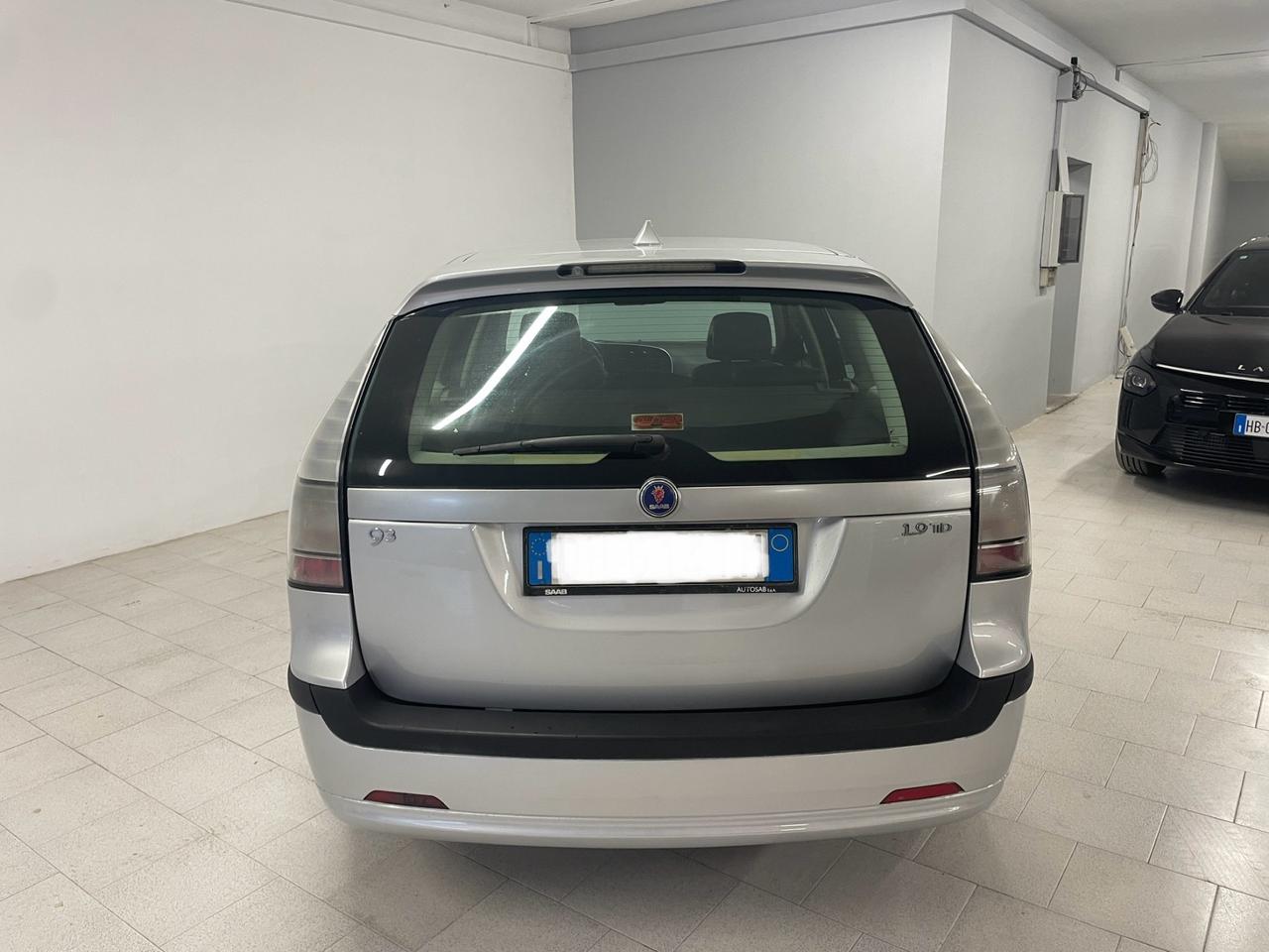 Saab 9-3 SportHatch 1.9 TiD 16V DPF Vector Perfetta