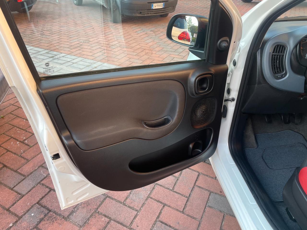 Fiat Panda 1.0 FireFly S&S Hybrid Easy