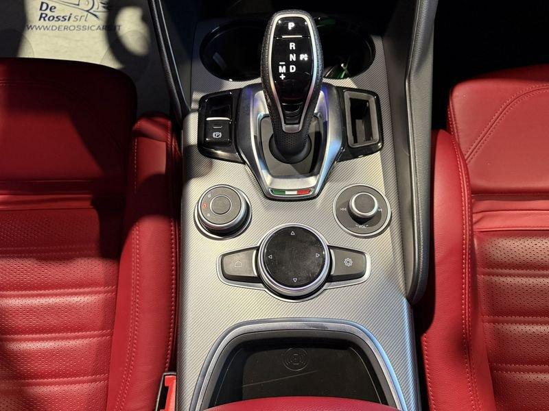 Alfa Romeo Giulia Giulia 2.0 Turbo 280 CV AT8 AWD Q4 Veloce