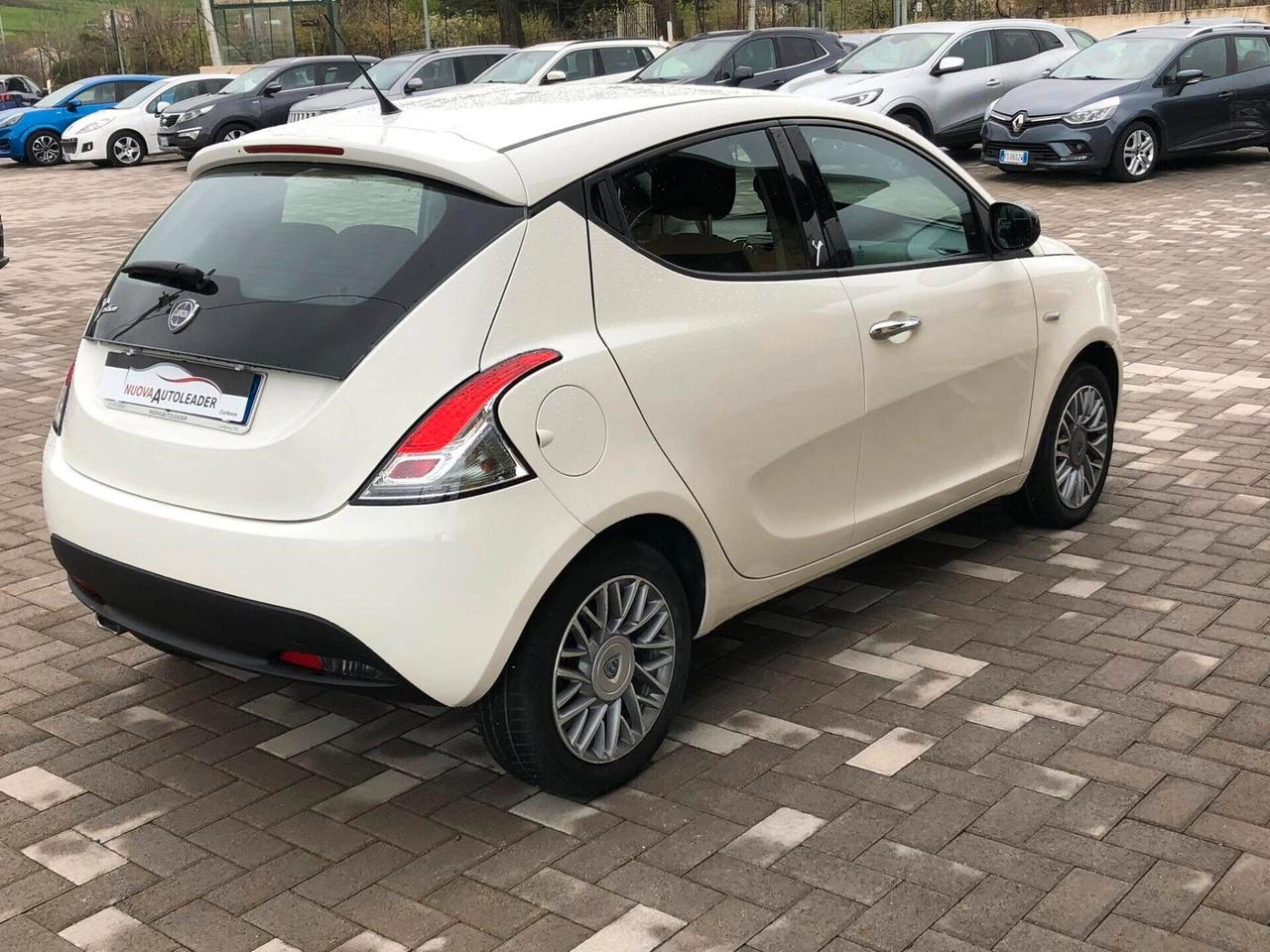 Lancia Ypsilon 1.3 MJT 16V 95 CV Gold 2012