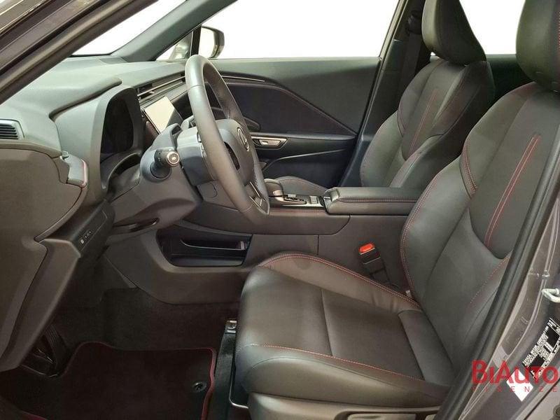 Lexus LBX LBX 1.5 hybrid Emotion 2wd