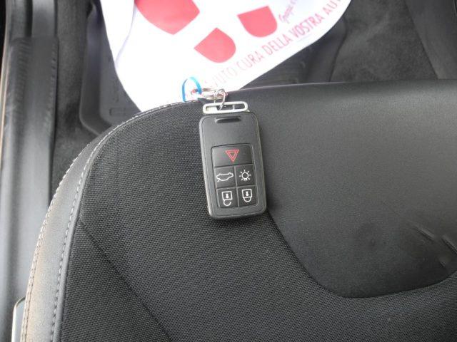 VOLVO XC60 D3 AWD Geartronic Summum autom.-UNICO PROPRIETARIO