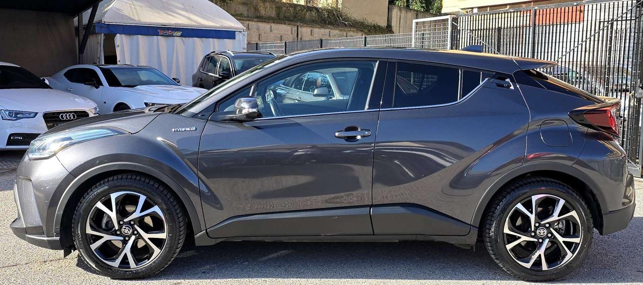 Toyota C-HR 1.8h Black Edition e-cvt Hybrid