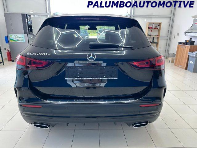MERCEDES-BENZ GLA 200 d Automatic AMG-LINE